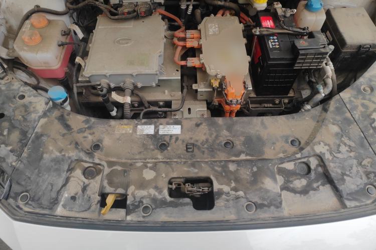 Used GAC Group EA6 2021 Deluxe Edition Engine Bay