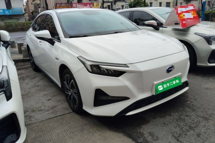 Used GAC Group EA6 2021 Luxury Edition Front Right 45 Deg