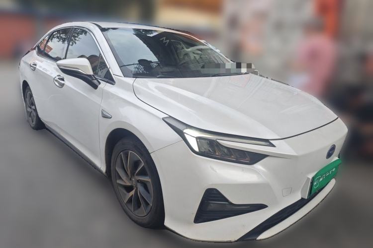 Used GAC Group EA6 2021 Luxury Edition Front Right 45 Deg