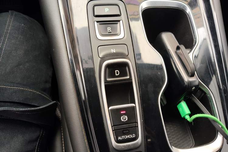 Used GAC Group EA6 2021 Luxury Edition Gear Lever