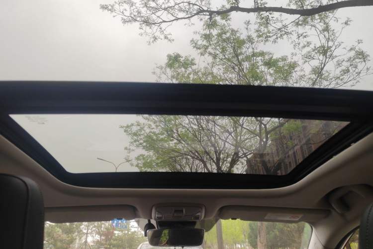 Used GAC Group EA6 2021 Deluxe Edition Headliner