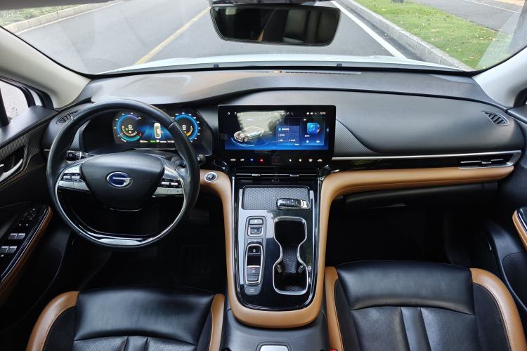 Used GAC Group EA6 2021 Deluxe Edition Interior 5