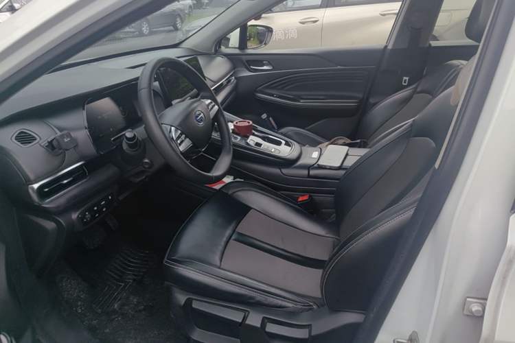 Used GAC Group EA6 2021 Luxury Edition Left Front Seat