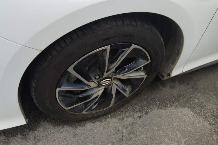 Used GAC Group EA6 2021 Luxury Edition Left Front Wheel Hub