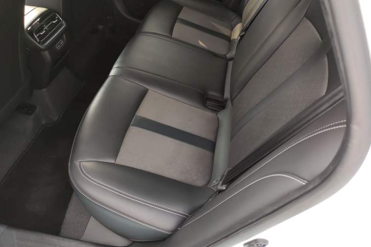 Used GAC Group EA6 2021 Luxury Edition Left Rear Seat