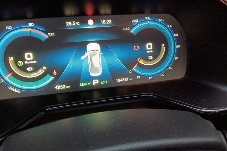 Used GAC Group EA6 2021 Luxury Edition Odometer Close Up