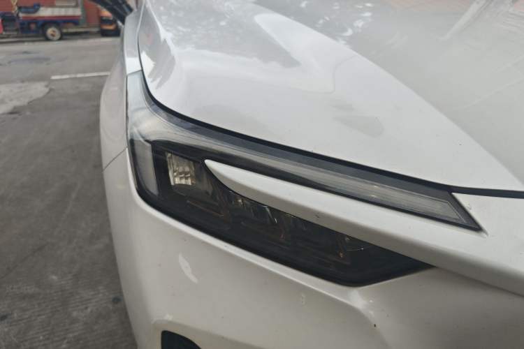 Used GAC Group EA6 2021 Luxury Edition Right Front Headlight
