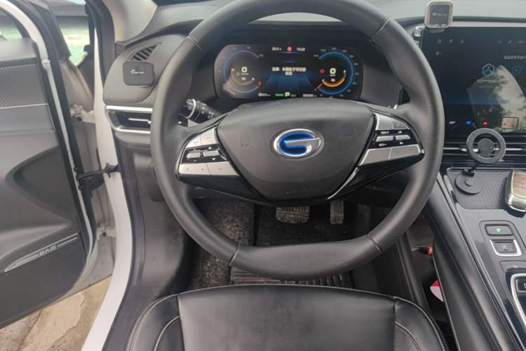 Used GAC Group EA6 2021 Luxury Edition Steering Wheel