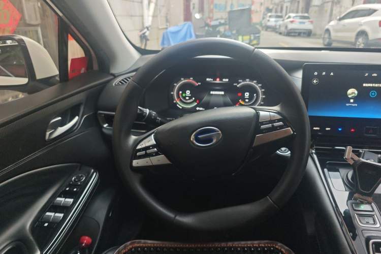 Used GAC Group EA6 2021 Luxury Edition Steering Wheel