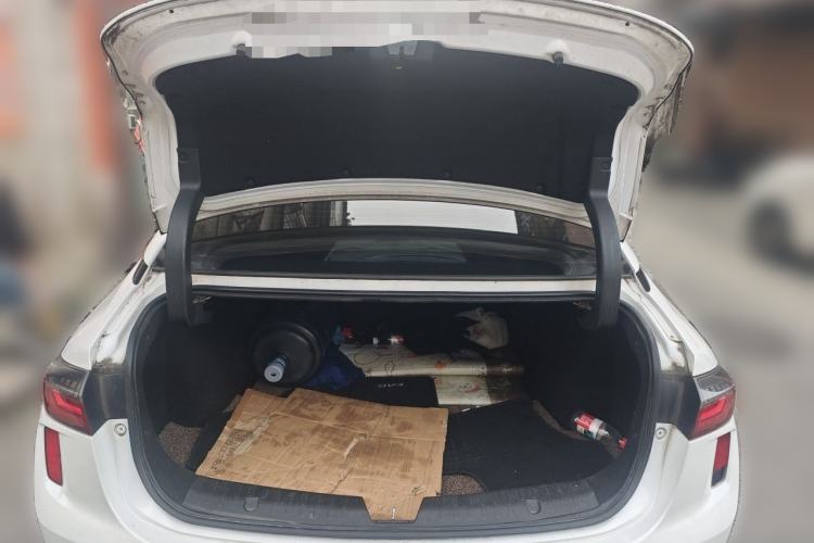Used GAC Group EA6 2021 Luxury Edition Trunk