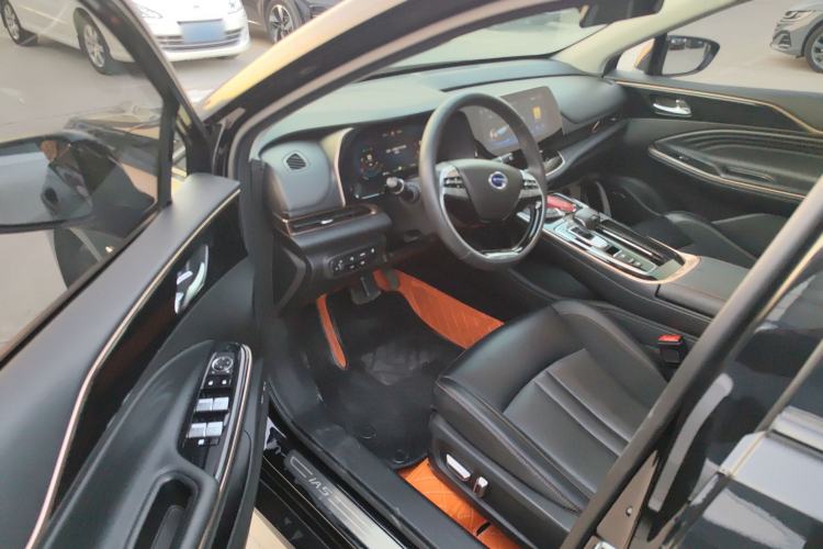 Used GAC Group Toyota iA5 2019 Luxury Edition Driver Seat