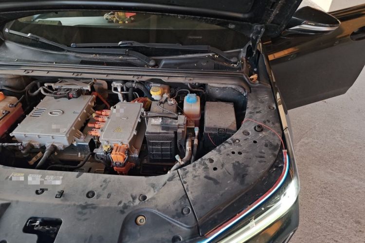 Used GAC Group Toyota iA5 2019 Luxury Edition Engine Bay Left