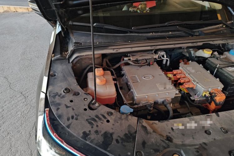 Used GAC Group Toyota iA5 2019 Luxury Edition Engine Bay Right