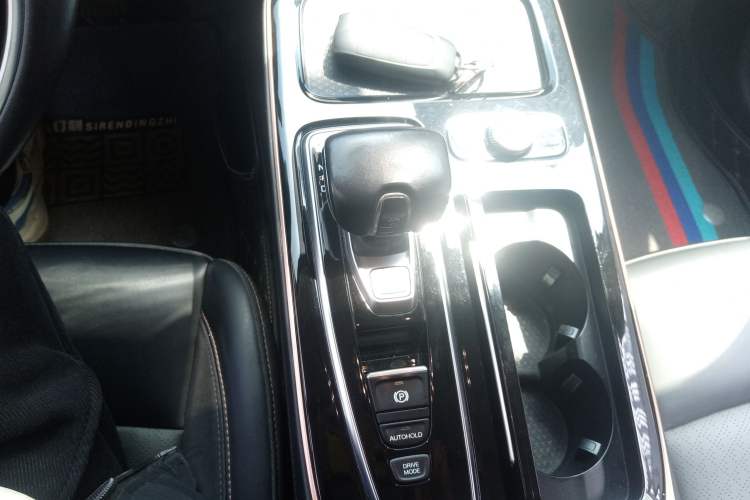 Used GAC Group Toyota iA5 2019 Luxury Edition Gear Lever