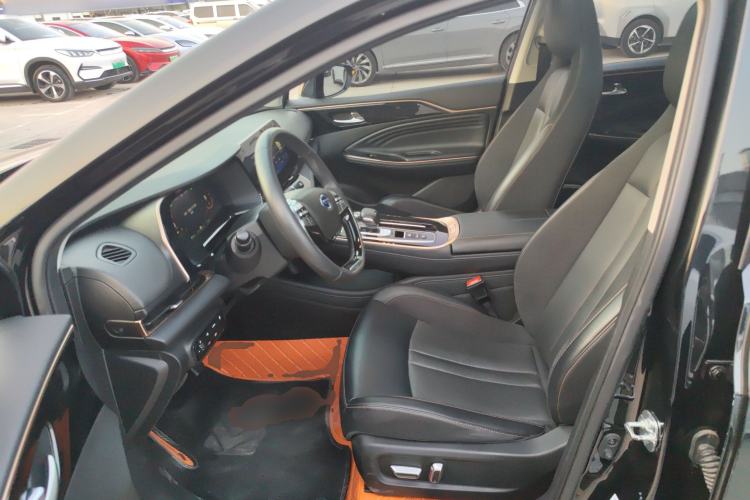 Used GAC Group Toyota iA5 2019 Luxury Edition Left Front Seat