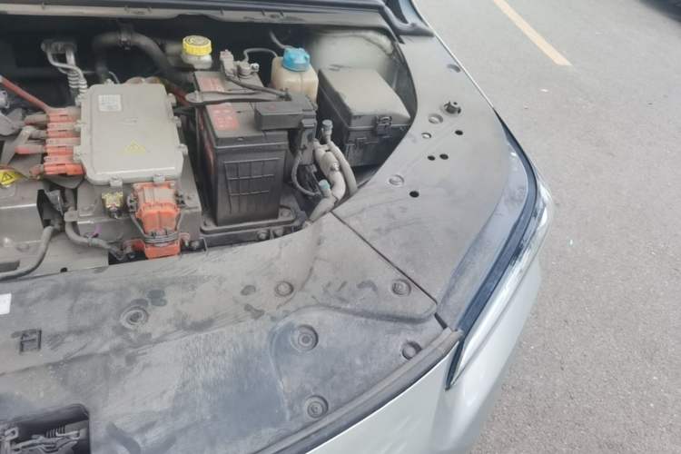Used GAC Group Toyota iA5 2019 Leading Edition Engine Bay Left