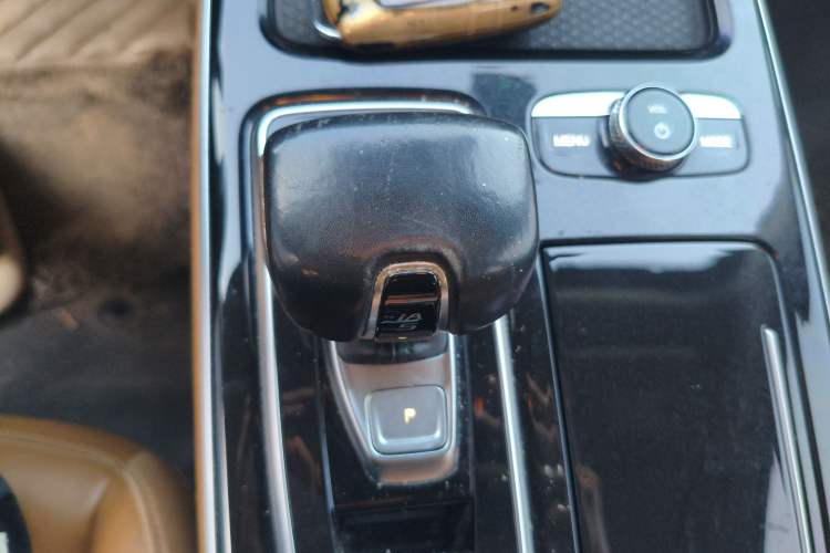Used GAC Group Toyota iA5 2019 Leading Edition Gear Lever