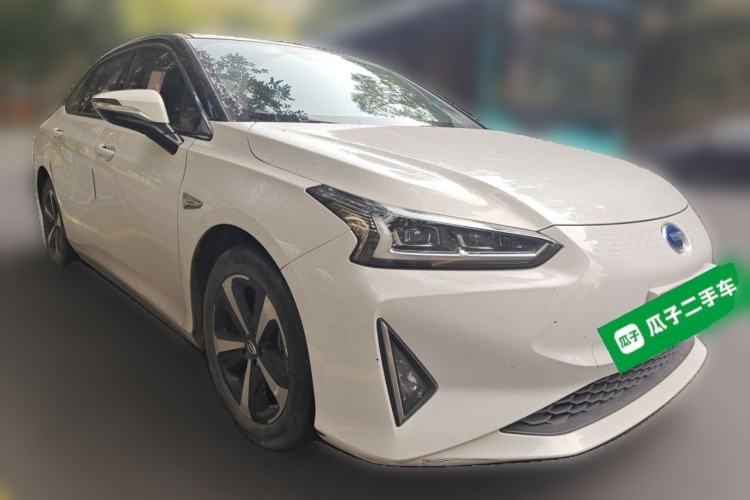 Used GAC Group Toyota iA5 2019 Luxury Edition Front Right 45 Deg