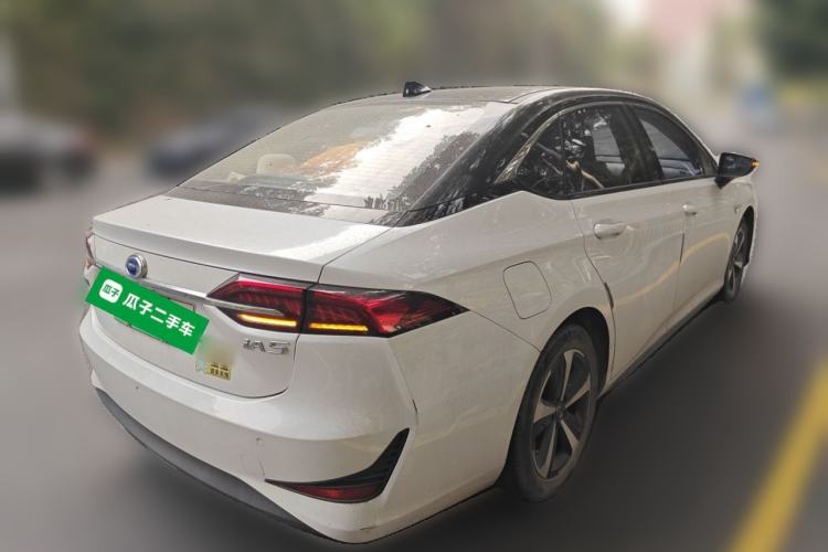Used GAC Group Toyota iA5 2019 Luxury Edition Rear Right 45 Deg
