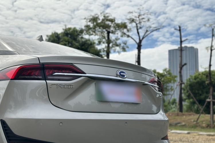 Used GAC Group Toyota iA5 2019 Luxury Edition Exterior 11
