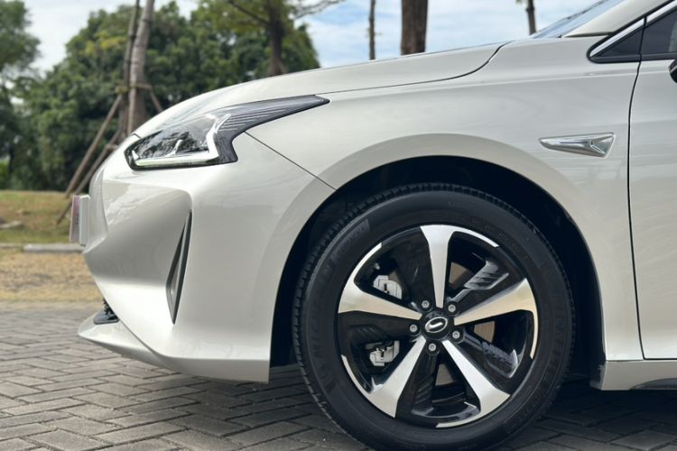 Used GAC Group Toyota iA5 2019 Luxury Edition Exterior 5
