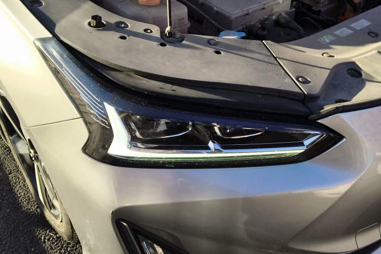 Used GAC Group Toyota iA5 2019 Luxury Edition Exterior 6