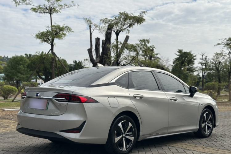 Used GAC Group Toyota iA5 2019 Luxury Edition Exterior 7