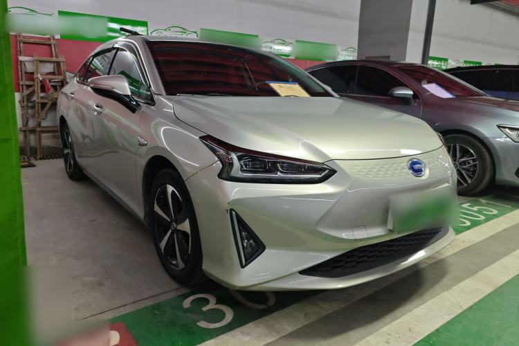 Used GAC Group Toyota iA5 2019 Luxury Edition Front Right 45 Deg