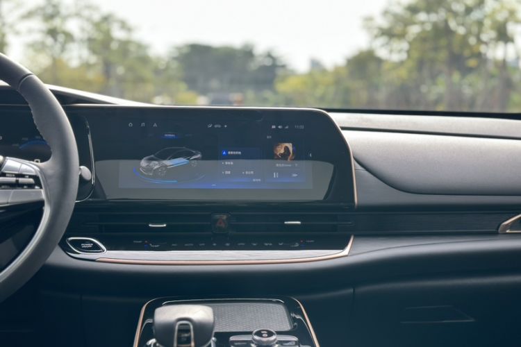Used GAC Group Toyota iA5 2019 Luxury Edition Interior 10