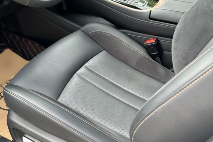 Used GAC Group Toyota iA5 2019 Luxury Edition Interior 4