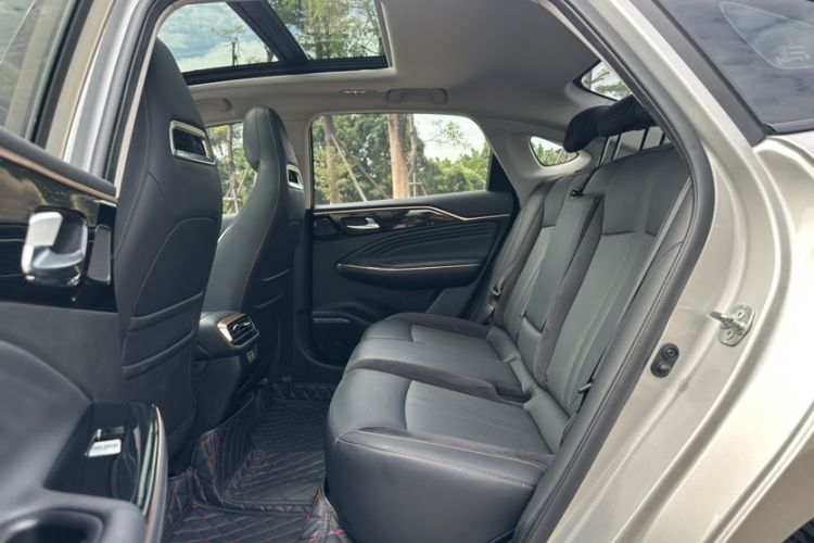 Used GAC Group Toyota iA5 2019 Luxury Edition Interior 6