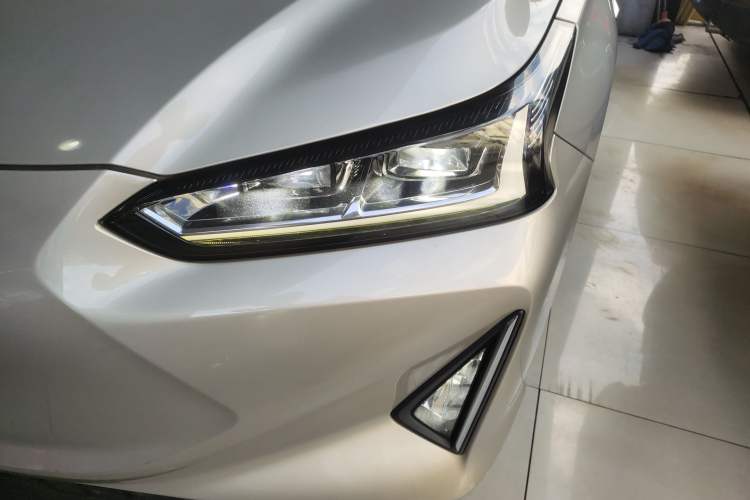Used GAC Group Toyota iA5 2019 Luxury Edition Left Front Headlight