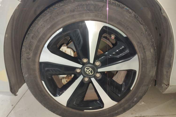 Used GAC Group Toyota iA5 2019 Luxury Edition Left Front Wheel Hub