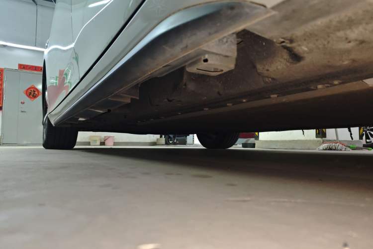 Used GAC Group Toyota iA5 2019 Luxury Edition Left Side Sill