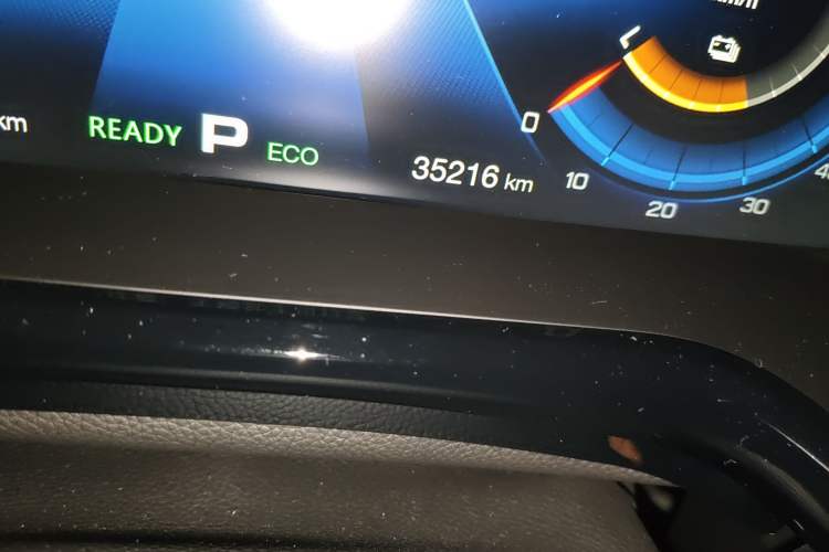 Used GAC Group Toyota iA5 2019 Luxury Edition Odometer Close Up