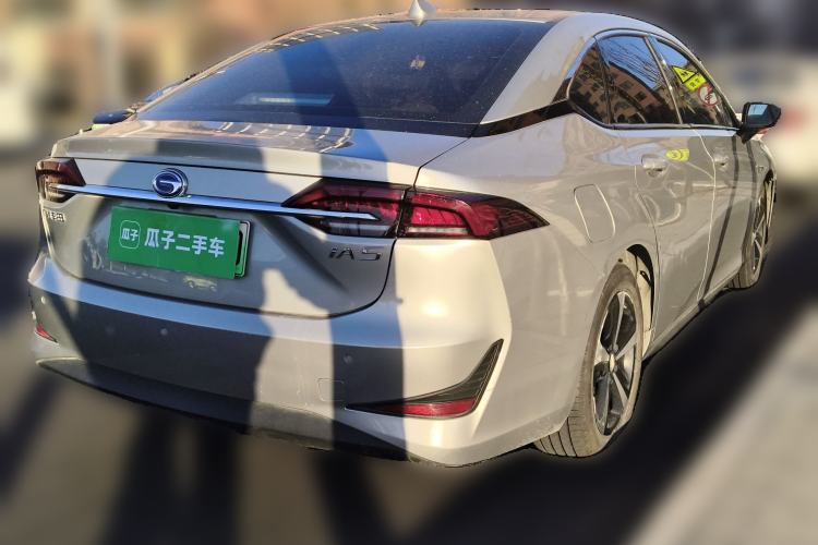 Used GAC Group Toyota iA5 2019 Luxury Edition Rear Right 45 Deg