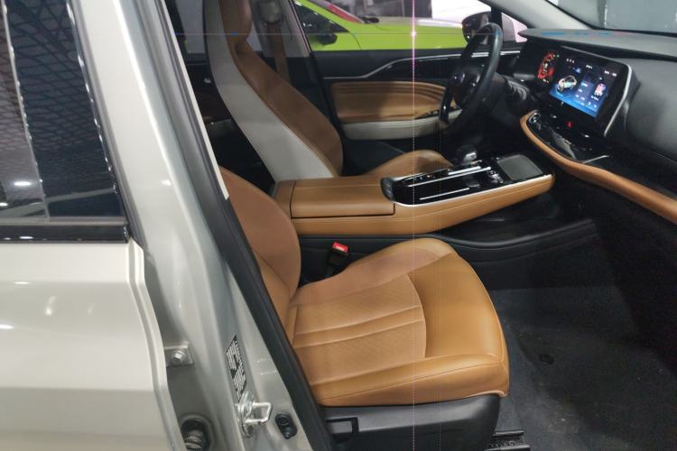 Used GAC Group Toyota iA5 2019 Luxury Edition Right Front Seat