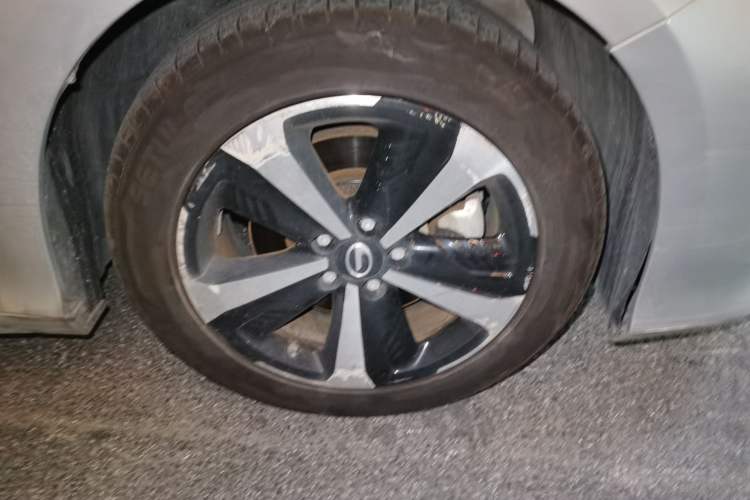 Used GAC Group Toyota iA5 2019 Leading Edition Right Front Wheel Hub