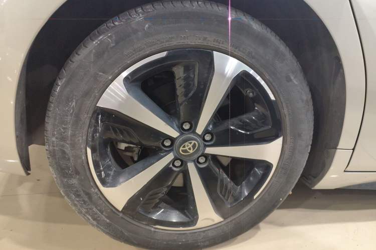 Used GAC Group Toyota iA5 2019 Luxury Edition Right Rear Wheel Hub