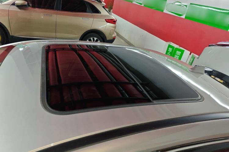 Used GAC Group Toyota iA5 2019 Luxury Edition Roof