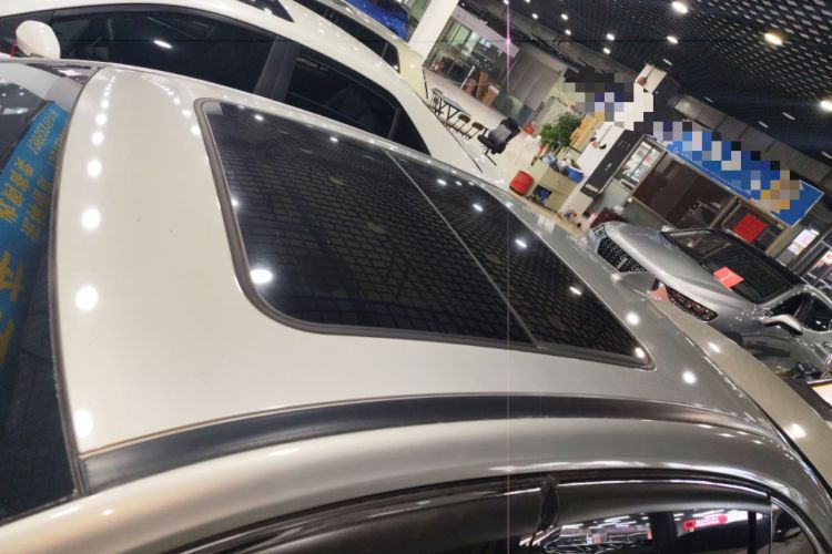 Used GAC Group Toyota iA5 2019 Luxury Edition Roof