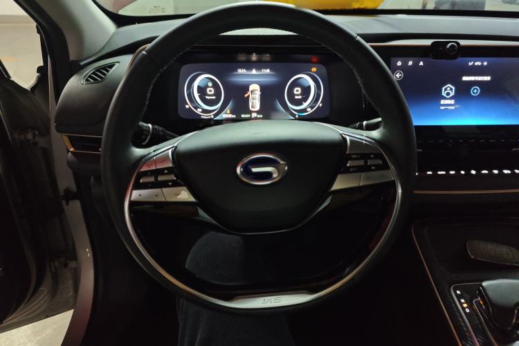 Used GAC Group Toyota iA5 2019 Luxury Edition Steering Wheel