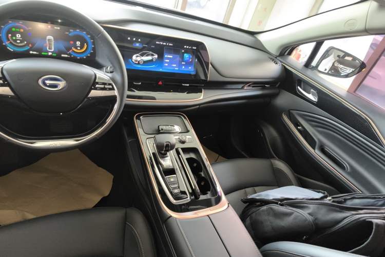Used GAC Group Toyota iA5 2019 Luxury Edition Audio And AC Panel