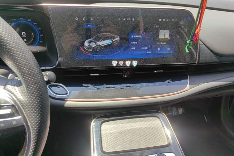 Used GAC Group Toyota iA5 2019 Luxury Edition Audio And AC Panel