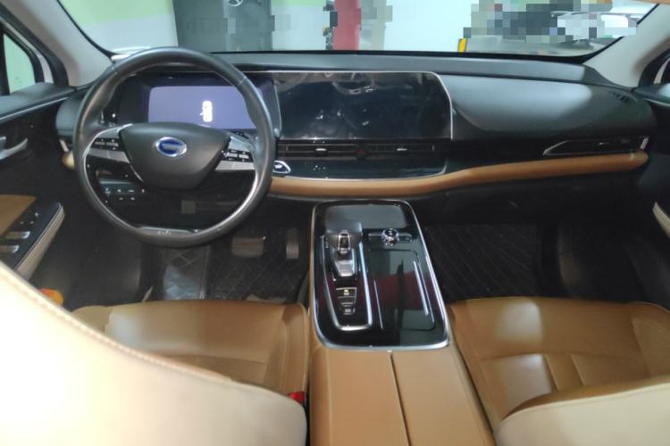 Used GAC Group Toyota iA5 2019 Luxury Edition Center Console