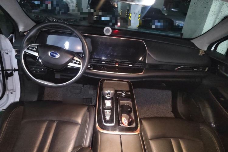 Used GAC Group Toyota iA5 2019 Luxury Edition Center Console