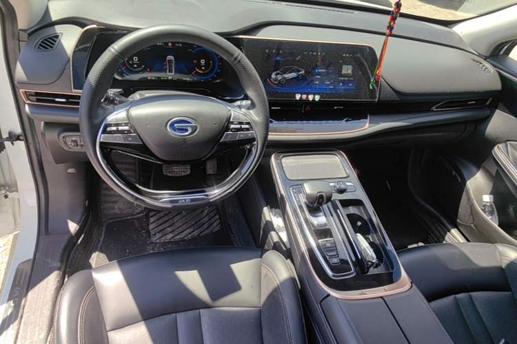 Used GAC Group Toyota iA5 2019 Luxury Edition Center Console
