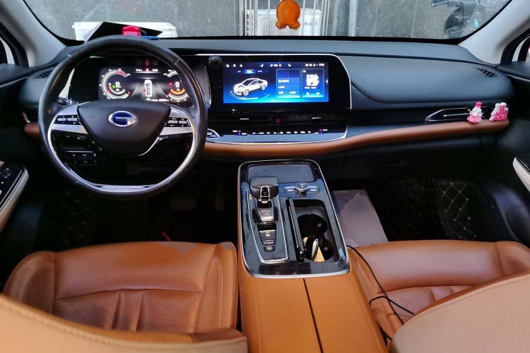 Used GAC Group Toyota iA5 2019 Deluxe Edition Center Console