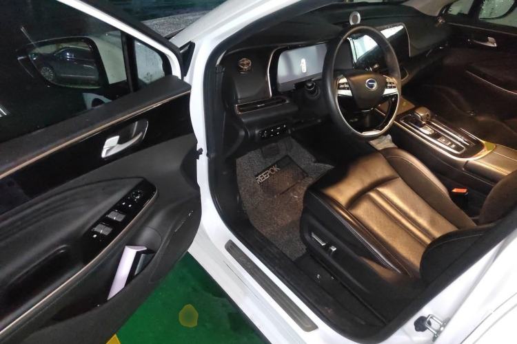 Used GAC Group Toyota iA5 2019 Luxury Edition Driver Seat