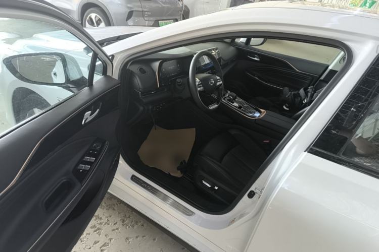 Used GAC Group Toyota iA5 2019 Luxury Edition Driver Seat